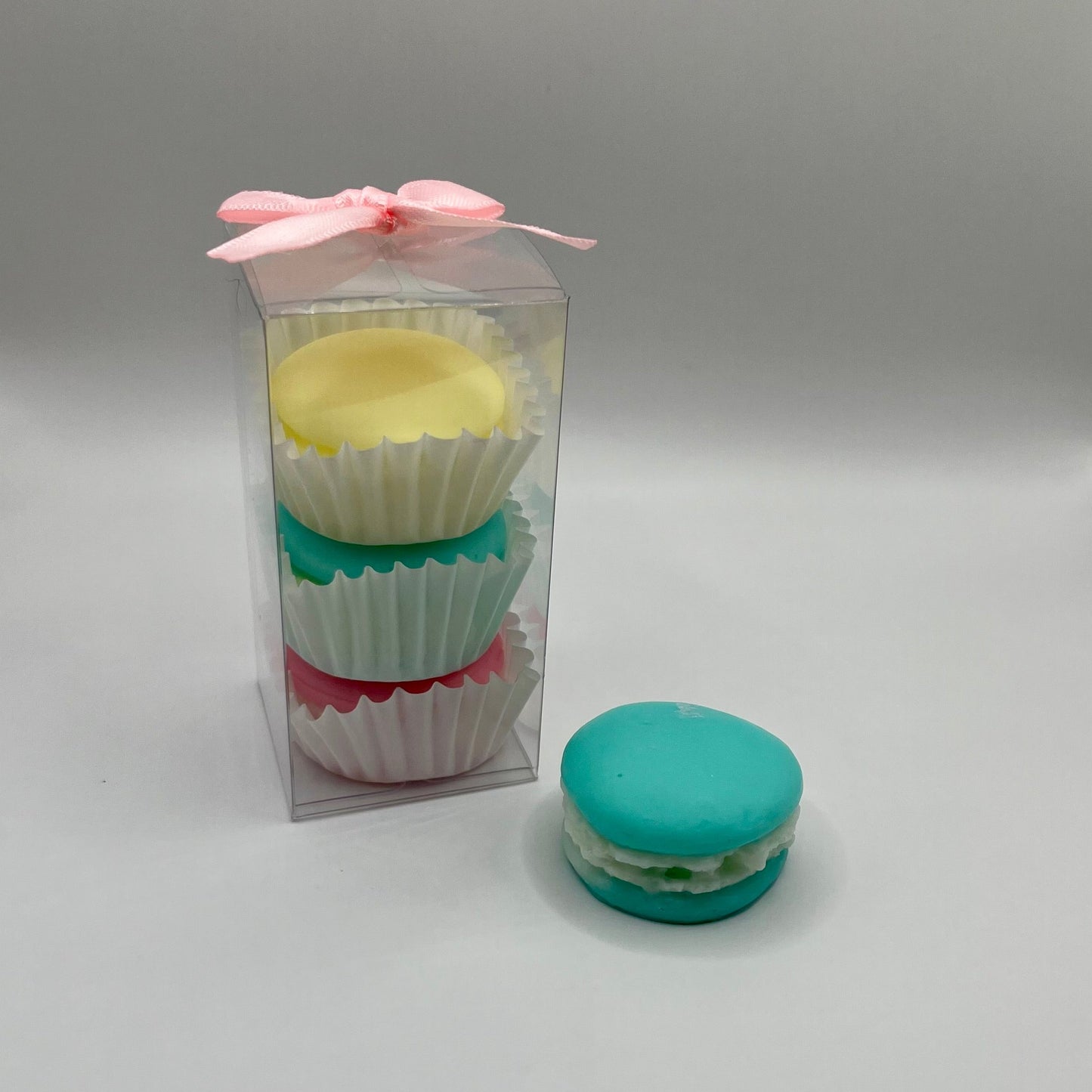 STRAWBERRIES AND CREAM
